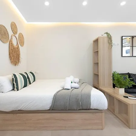 Exclusive Jacuzzi Hotel *